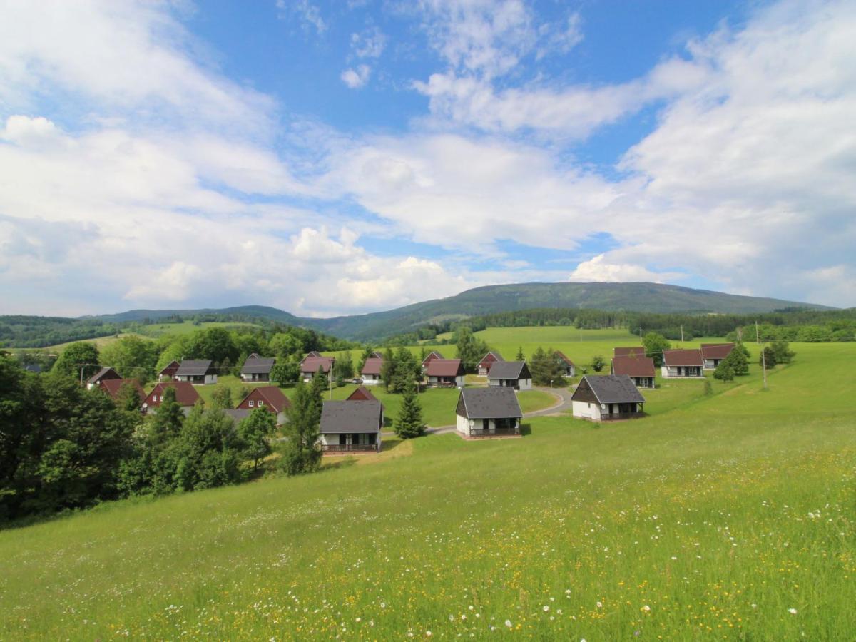 Holiday Home Holiday Hill 51 By Interhome Cista  Extérieur photo